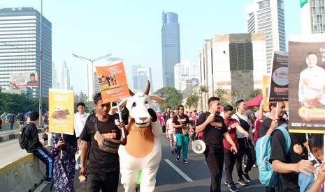 Hari bebas kendaraan (Car Free Day) menjadi momentum tersendiri bagi Laznas Baitul Maal Hidayatullah (BMH)  mengenalkan sekaligus mengajak masyarakat untuk menyadari kedatangan Hari Raya Idul Kurban 