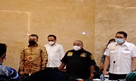 Hari kedua kunjungan kerja (Kunker) Komisi III DPR RI ke DKI Jakarta, bertemu dengan Polda Metro dan Badan Narkotika Provinsi (BNP) DKI Jakarta. Saat melakukan pertemuan di Polda Metro, Jakarta, Jumat (19/2), Anggota komisi hukum DPR RI dari Fraksi Partai Keadilan Sejahtera (F-PKS), Aboe Bakar Alhabsyi menanyakan soal 