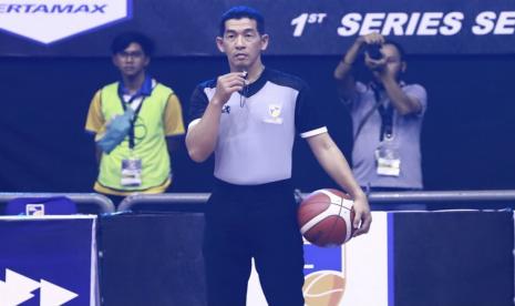 Harja Jaladri, FIBA licensed Indonesian basketball referee.