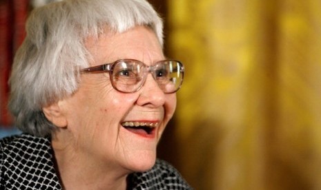 Harper Lee, penulis novel To Kill a Mockingbird 