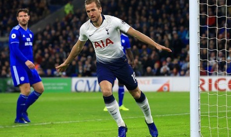 Hary Kane merayakan golnya ke gawang Cardiff, Rabu (2/1/2019) dini hari WIB.