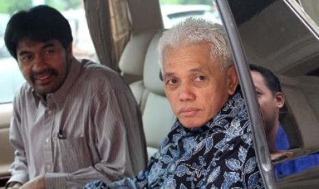 Hatta Rajasa (kanan) bersama Muzakir Manaf 