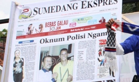 Headline Sumedang Ekspres yang berbuntut pada penangkapan sejumlah awak redaksi oleh Kepolisian Sumedang