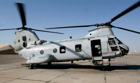 Helikopter Sea Knight CH-46 milik Pasukan Marinir AS (Foto: dok). Pusat Penelitian Langley NASA di Hampton, Virginia, akan menggunakan helikopter jenis ini untuk diuji coba hari ini, Rabu (1/10).