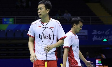 Hendra Setiawan (kiri).