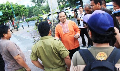 Hidayat Kembali Datangi Lokasi Kampanye untuk Pastikan Kebersihan