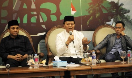 Hidayat Nur Wahid dalam diskusi Empat Pilar MPR RI dengan tema Kebhinnekaan dalam Bingkai NKRI,Jumat (2/11).