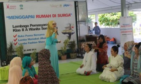 Hijabers Community mengedukasi penghuni lapas wanita Semarang