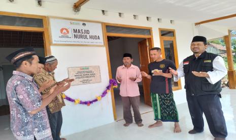 Hingga akhir tahun Desember 2022 ini, Laznas BMH telah sukses membangun dan merenovasi 16 masjid  dan mushala yang tersebar di wilayah Jatim.