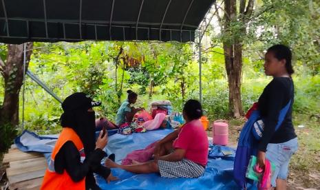 Hingga hari ketiga gempa di Tehoru Maluku, tim Rumah Zakat Action masih melakukan assesment lapangan. Terutama mendata terkait warga yang terdampak gempa tersebut. Kali ini tim bergeser ke Desa Saonolu Kecamatan Tehoru yang menjadi titik atau pusat gempa yang berkekuatan 6,1 Mg. 