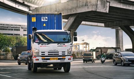 Hingga saat ini, angka kecelakaan lalu lintas di Indonesia masih terbilang tinggi. Tak jarang, kecelakaan itu melibatkan kendaraan besar seperti bus dan truk.