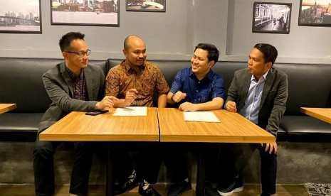  Hipmi Jaya akan menggelar Musda XVII pada 23-24 Maret 2020 di Jakarta. Tampak sedang berbincang bincang, Ketua SC Lexyndo Hakim (dari kiri ke kanan), Ketum Hipmi Jaya Afifuddin Suhaeli Kalla, Sekretaris Umum Arief Satria Kurniagung, dan Sekretaris SC Andi Megawanto. 