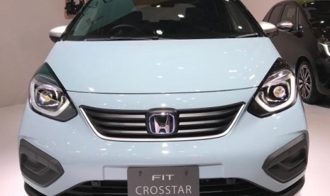 Honda All New Fit diperlihatkan di ajang Tokyo Motor Show, Jepang, Rabu (23/10).