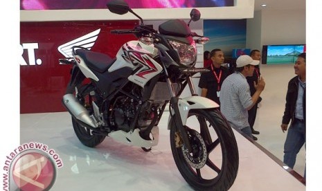 Honda C150R