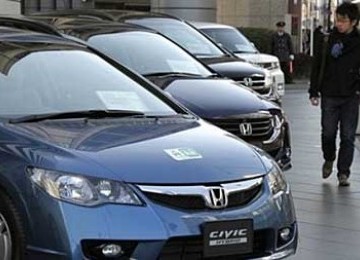  Honda Civic Hybrid salah satu varian mobil andalan Honda (ilustrasi).