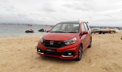 Honda resmi meluncurkan New Honda Mobilio di Bali.