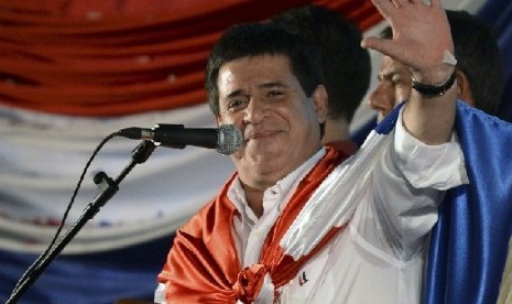 Horacio Cartes, presiden baru Paraguay