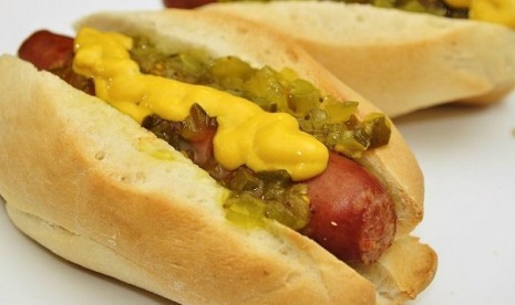 Hot Dog batang Pinus