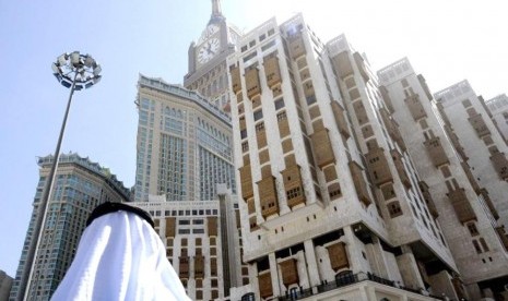 Percakapan Bahasa Arab untuk Jamaah Haji di Hotel. Foto: Hotel di seputaran Masjidil Haram.