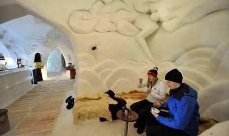 Hotel Igloo, Swiss