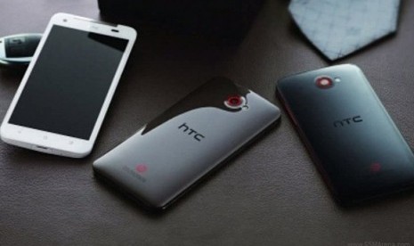 HTC Deluxe DLX