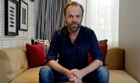 Hugo Weaving