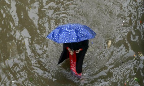 Hujan deras di India bisa berdampak pada bahaya bajir (ilusrasi)