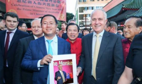 Hung Xiangmo bersama PM Malcolm Turnbull dalam perayaan tahun baru Cina di Sydney tahun lalu.