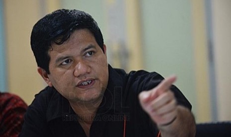 husni kamil malik