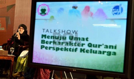  Ibu dari para penghafal Al-Qur'an, Wirianingsih berbagi pengalamannya dalam talk show 