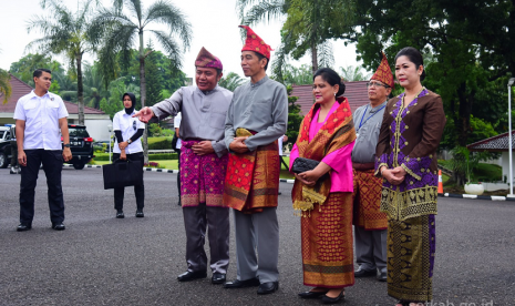 Ibu Iriana Dianugerahi Gelar Ratu Indoman