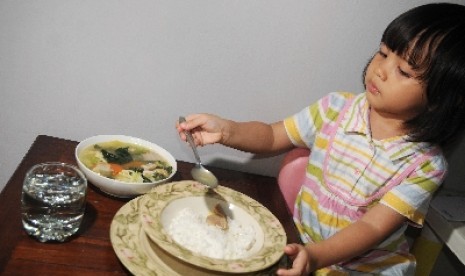 Ibu memang perlu terampil agar minat makan anak tumbuh.