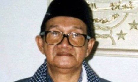  Buya Hamka dan KH Idham Chalid saling menghormati tata cara ibadah yang berbeda. Foto:  Idham Chalid