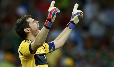  Iker Casillas 