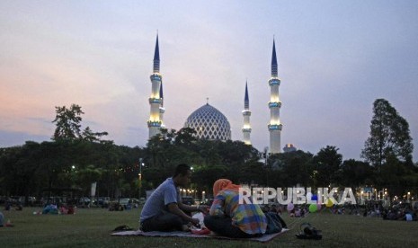 Satgas NU Peduli Covid-19: Puasa Memperkuat Imun Tubuh. Foto: Ilustrasi Buka Puasa bersama