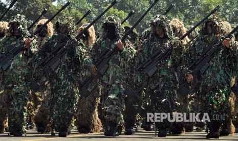 Ilustrasi Defile pasukan TNI.