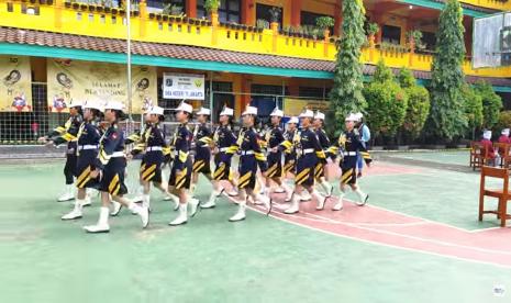 Pemkot Jakbar Gelar Lomba Baris Berbaris Maju Bersama Raih Juara