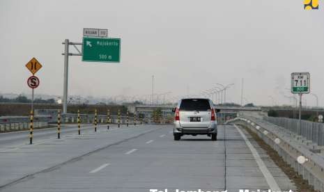 Ilustrasi Tol Jombang-Mojokerto