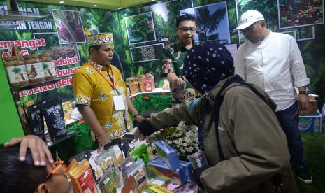 Sertifikat halal membantu mendongkrak omzet UMKM Ilusrasi sertifikasi halal UMKM 