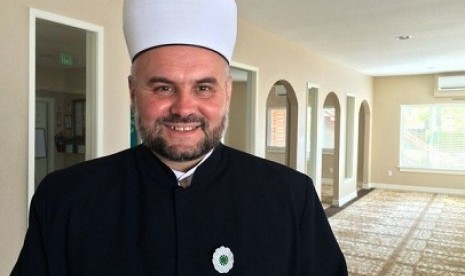 Imam Bosnia, Abdullah Polovina.