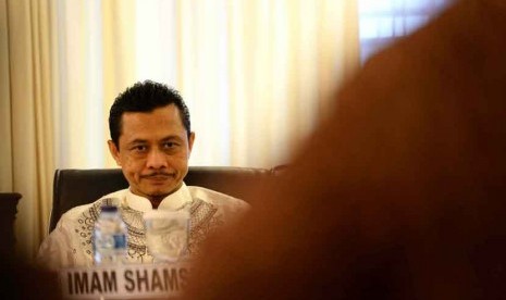  Imam Masjid Besar New York Imam Shamsi Ali saat menghadiri diskusi di DPD RI, Komplek Parlemen Senayan, Jakarta, Selasa (2/9).(Republika/ Wihdan)