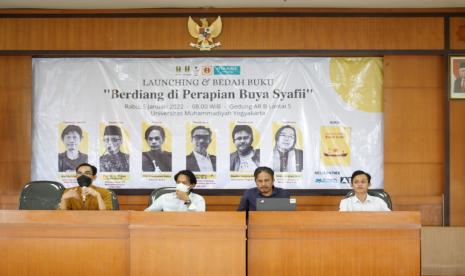 IMM AR Fakhruddin Gelar Peluncuran Buku Berdiang di Perapian Buya Syafii