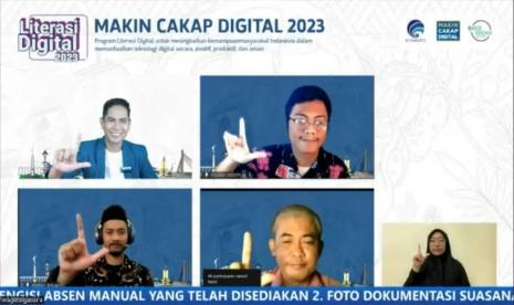 Indeks atau skor Literasi Digital di Indonesia berada pada angka 3,49 dari skala 1-5. 