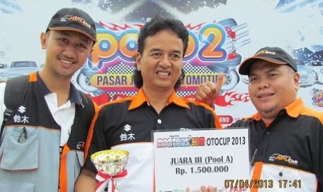 Indonesia APV Club Raih Juara III Turnamen Futsal di 'Parjo 2'.