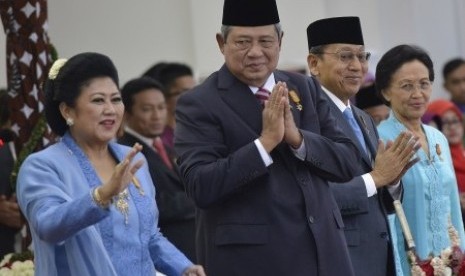 President Susilo Bambang Yudhyono (center) attends the ceremony of Indonesia's Independence Day on Sunday evening. (File photo)