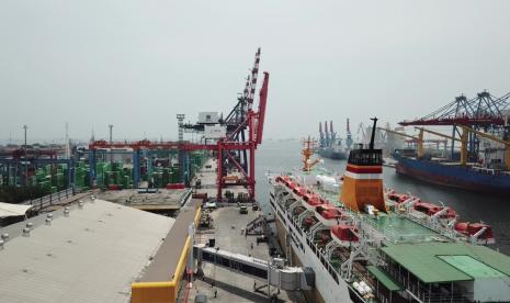 Indonesia yang diwakili oleh Otoritas Pelabuhan Utama Tanjung Priok bersama lebih dari 50 (lima puluh) Otoritas Pelabuhan di dunia yang tergabung dalam Port Authority Roundtable  mencanangkan deklarasi bersama lawan Covid-19.