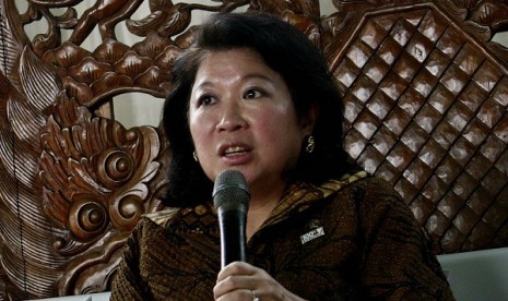 Minister of Tourism and Creative Economy, Marie Elka Pangestu, says that Indonesia expects an increase of American tourists visiting Indonesia. (file photo)