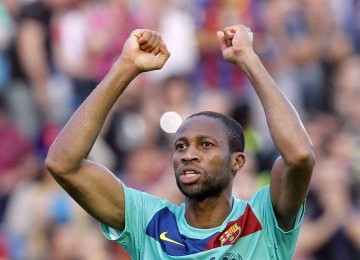 Inilah pahlawan Barcelona, Seydou Keita, yang menjebol jala Levante untuk memastikan Barcelona juara La Liga Spanyol.