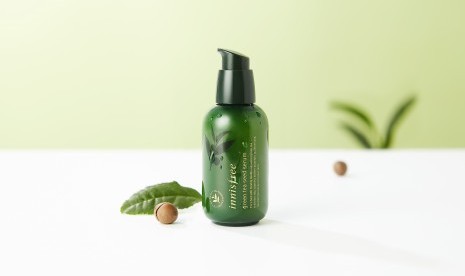 innisfree hadirkan New Green Tea Seed Serum.