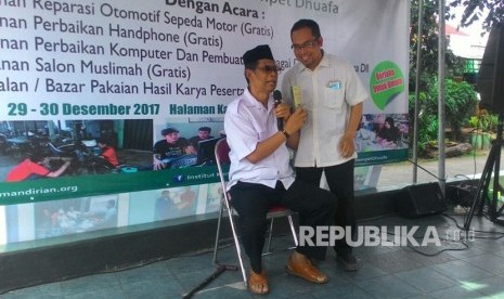 Institut Kemadiran Dompet Dhuafa (IKDD) Gelar On The Job Training di Depok, Jumat (29/12). Hadir Ketua Yayasan Dompet Dhuafa, Parni Hadi dan Praktisi Hukum Bambang Wijayanto.